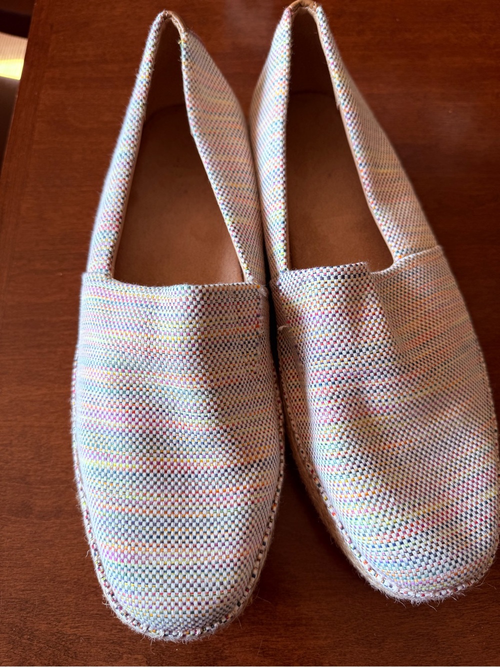 NWOT - TOMS Espadrilles